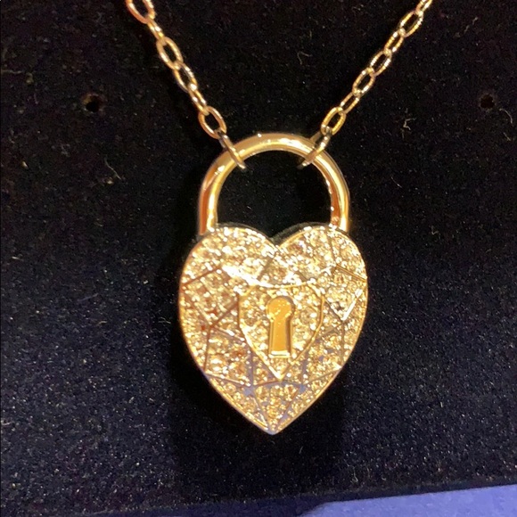 Swarovski Necklace Heart Shaped BEAUTIFUL! - Picture 4 of 4